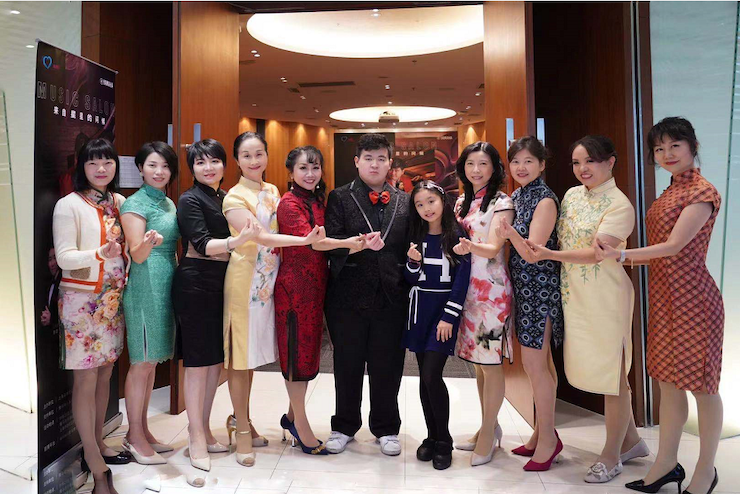 音乐双子星，点亮冬日激情！——狗万未来艺术家刘明康爱心公益音乐沙龙